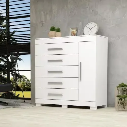 "Sofisticação e Durabilidade: Cômoda com 1 Porta, 5 Gavetas e Puxadores de Madeira"