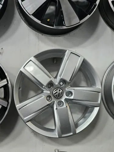 Jogo de roda original VW amarok v6 aro 18 5x120