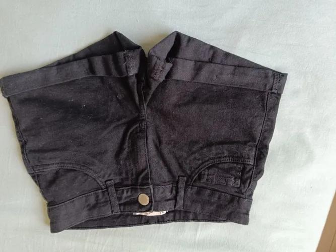 Short Brim feminino preto 14 anos