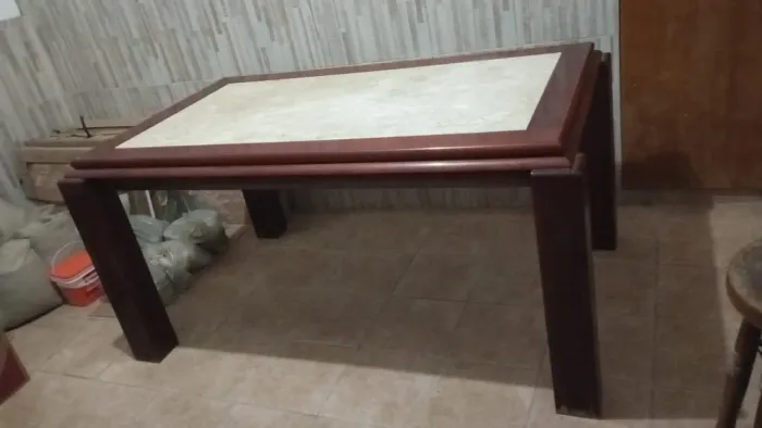 Mesa tampo de mármore 