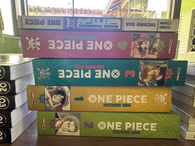 Mangas One Piece 1, 2, 3, 4 e volume especial RED Guia