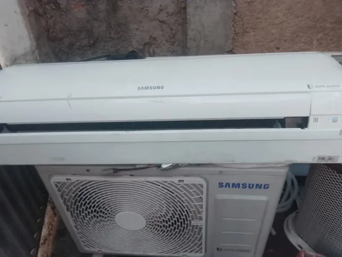 SPlit 18mil BTUs inverter