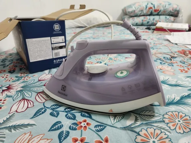 Ferro de passar roupa Electrolux