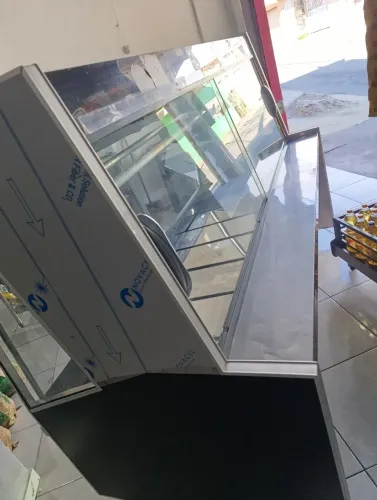 Balcão expositor de carne para açougue