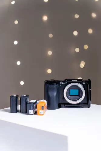 Sony ZVE10 com cage e 4 baterias