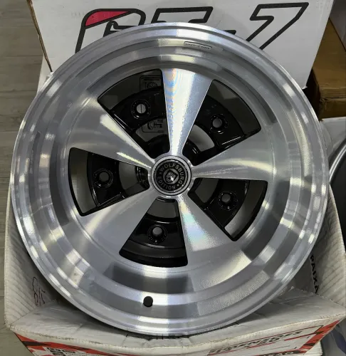 RODA VOLCANO ESCARABAJO DIAMANTADO PRETO