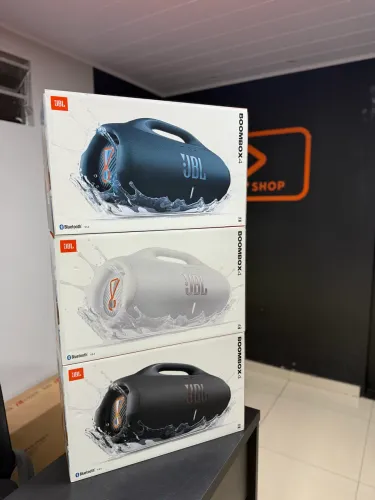 JBL Boombox 4