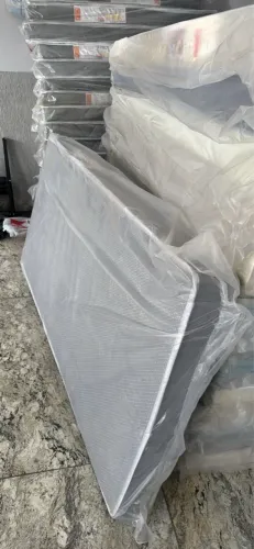 Colchão de solteiro Novo Embalado D20