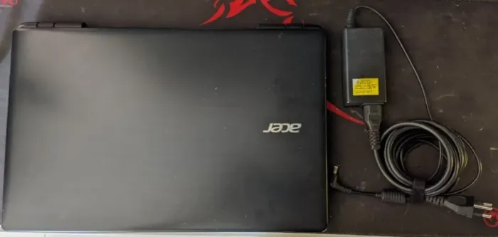 Notebook Acer Aspire E5-571 com i3-4005U @ 1.70Ghz, 8gb de RAM e SSD 240gb