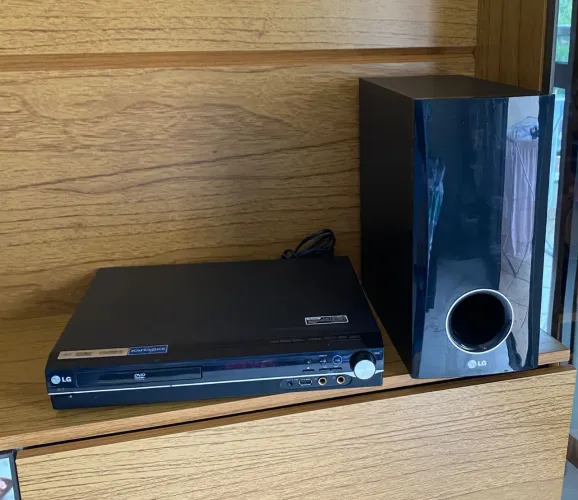 DVD LG - caixa som e controle
