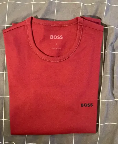 Camiseta vinho Boss P- original