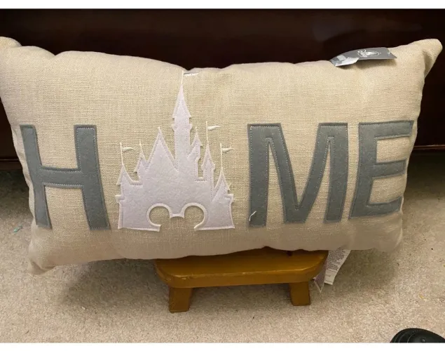 Almofada Disney Parks HOME original e nova com etiqueta