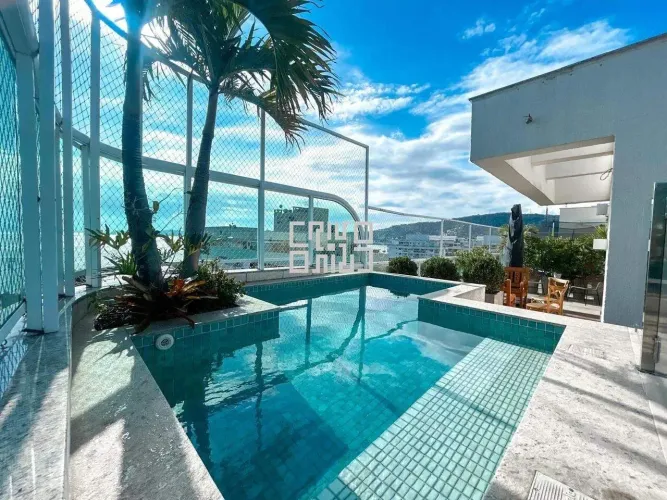 Cobertura de Frente em Charitas, Niterói  250 m², 4 Quartos (3 Suítes) com Vista Mar, Mobi