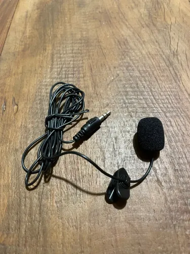 [MICROFONE DE LAPELA]