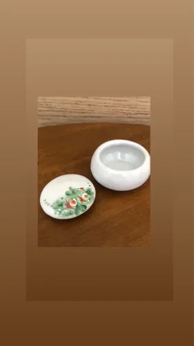 Mini pote decorativo em porcelada