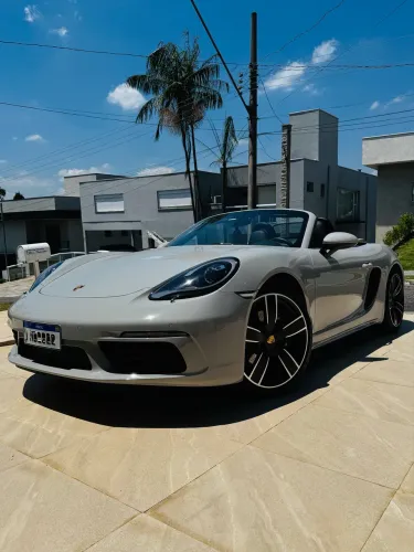 Porsche 718 Boxster 2.0 300cv 2024