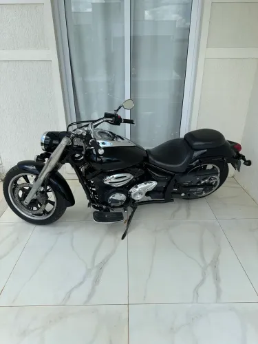 Yamaha Midnight XVS 950
