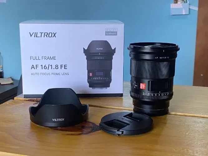 Lente Viltrox 16mm 1.8 Fullframe Para Camera Sony