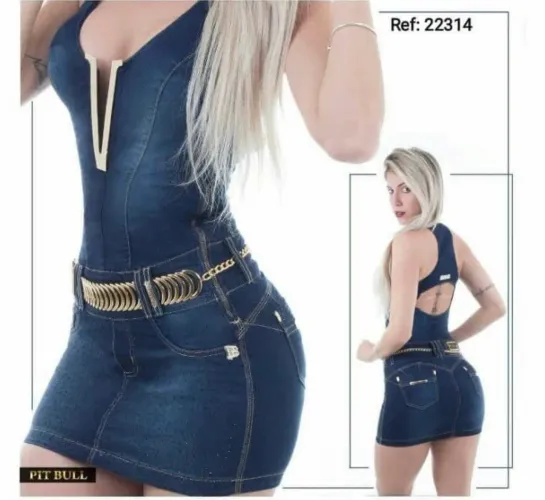 Vestido Jeans da pitbull Azul com Detalhes em Dourado