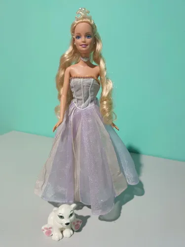 Boneca barbie Annika a magia de aladus
