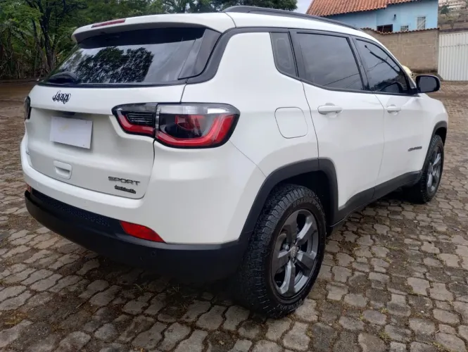 Jeep Compass Sport 2.0 4X2 Flex 16V Aut. 2018