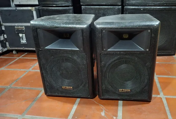 Caixa de Som Attack A400 TL 12"