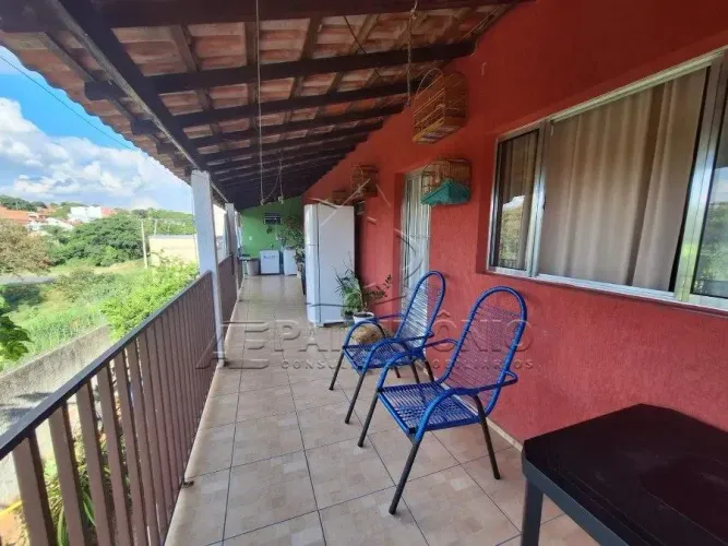 CASA 4 QUARTOS SENDO 1 SUITE JARDIM SIMUS