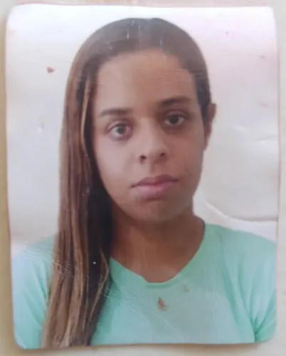 Estelionatária e ladra