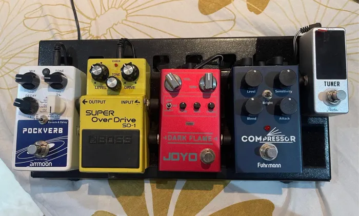 Pedais pedal para guitarra