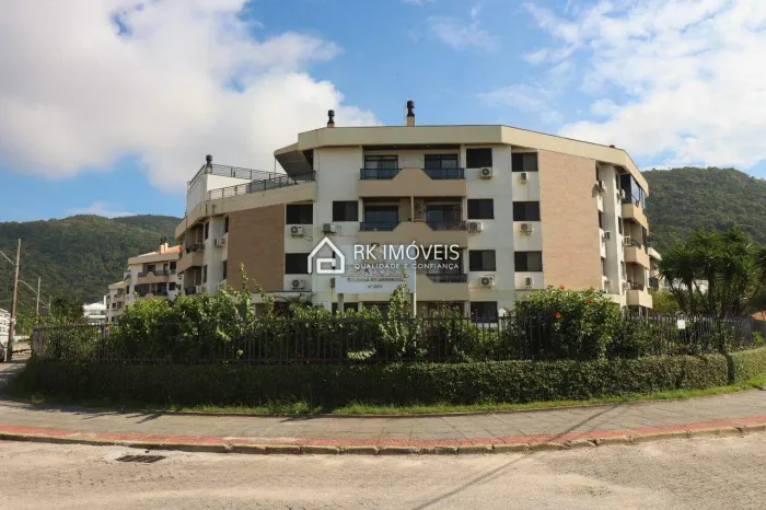 Apartamento em Condomínio Clube! 2 Quartos, Mobiliado e Pronto para Morar ou Rentabilizar 