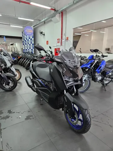 XMAX 300 Connect 2026 0KM - Financio, condição 21x sem juros cartão de crédito, Consórcio