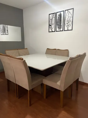 Conjunto sala de jantar 8 cadeiras