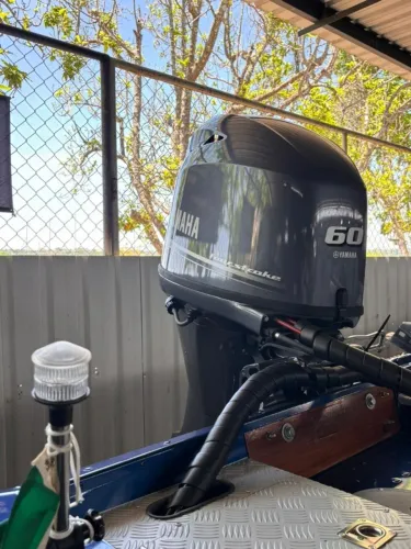 Motor 60hp Yamaha - FINANCIAMOS EM ATÉ 48X
