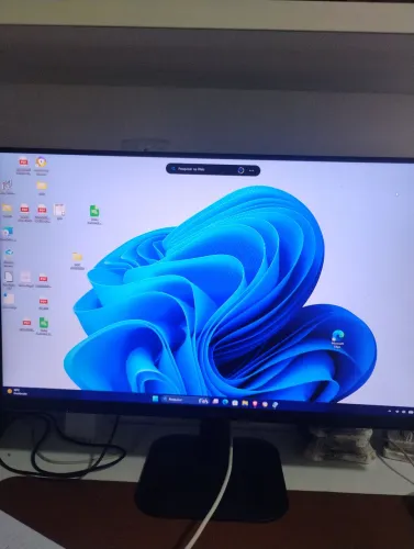 Monitor AOC 24"