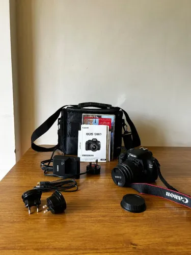 Canon EOS 1200D + kit