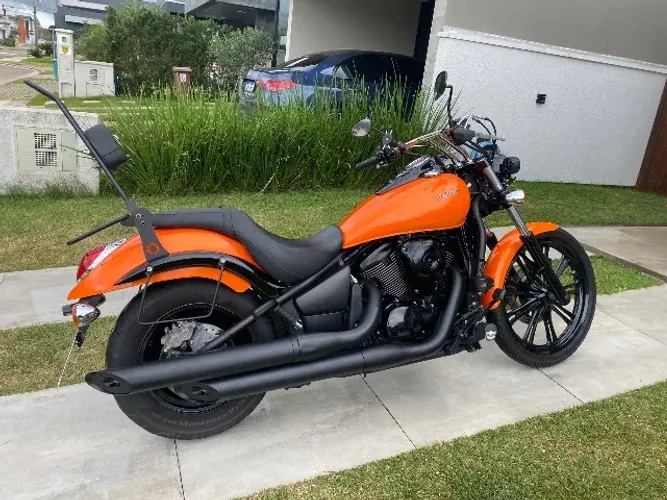 Vulcan 900 