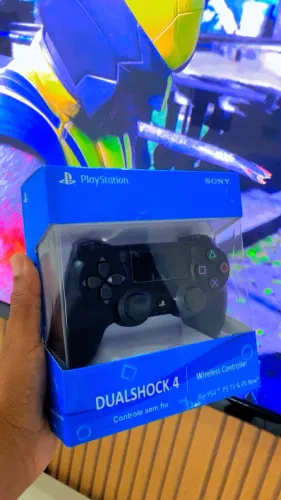 Controle para PlayStation 4 sem fio e computador