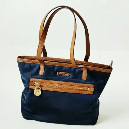 Exclusiva bolsa Michael Kors