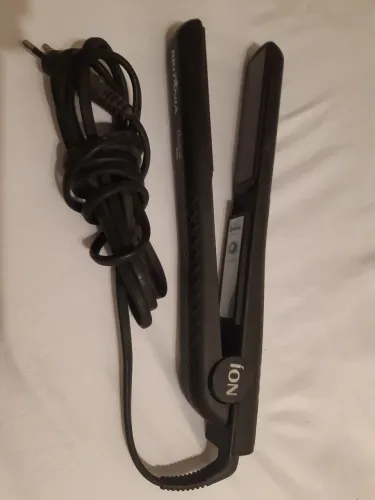 Prancha de cabelo Britânia 127v com 4 temperaturas