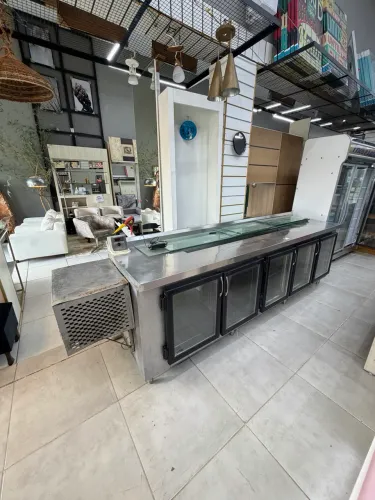 Balcão Refrigerado com Pista Fria 2,80m - Motor Externo Comercial