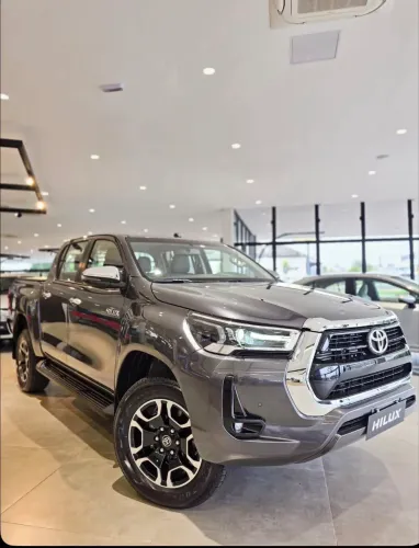 Toyota Hilux CD 4X4 2.8 Diesel Aut. 2026