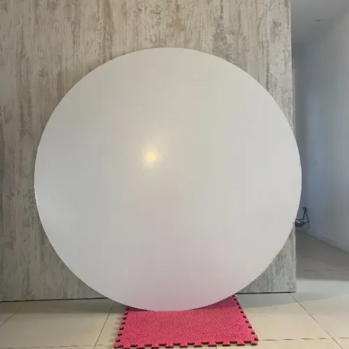 Rf060 - Tampo redondo 1,5m de mesa de vidro 10mm em bom estado sem a base é só o tampo