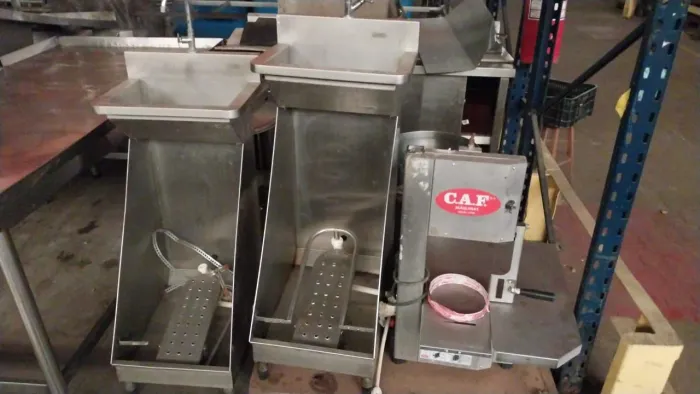 Lotes de equipamentos pra restaurante e açougue