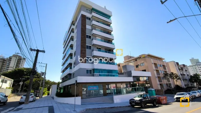 Apartamento de 3 quartos com suíte no Estreito com vista livre em Florianopolis, SC