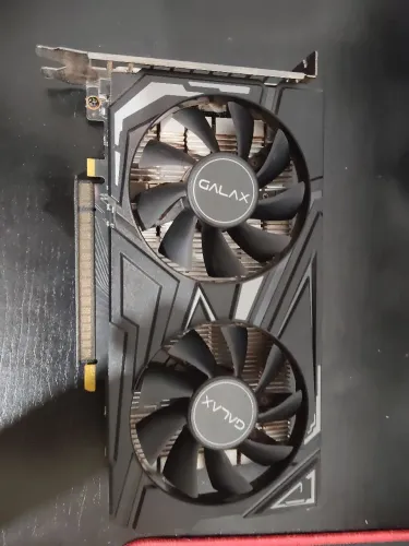 Placa de video GTX 1650 4GB