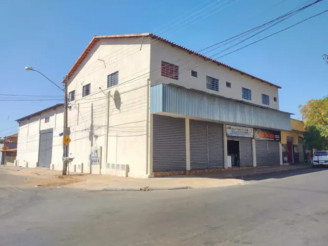 Prédio Comercial para venda com 750 metros quadrados em Vila Abajá/Campinas - Goiânia - GO