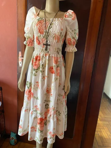 Vestido floral mofe.