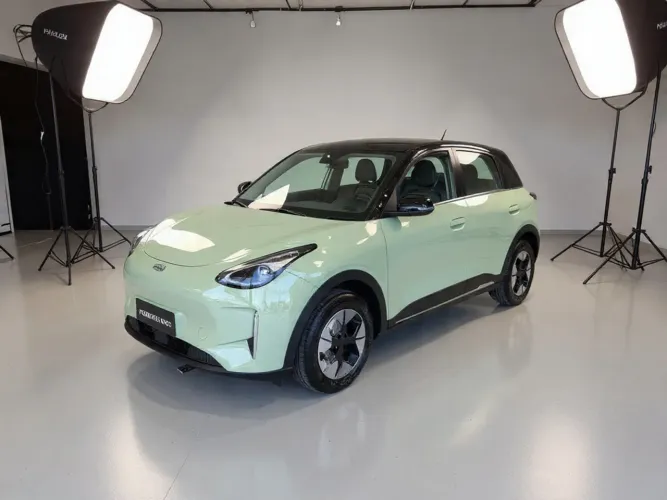 Geely EX2 Max 2026