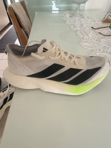 Vendo Tênis Adidas Drive RC