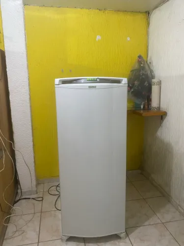 Geladeira cônsul gelo seco